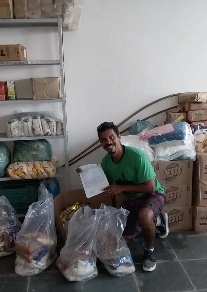 Arrecadação e entrega de doações - 3° edição do Bugias Roots