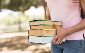 Campanha arrecada materiais escolares e livros literários
